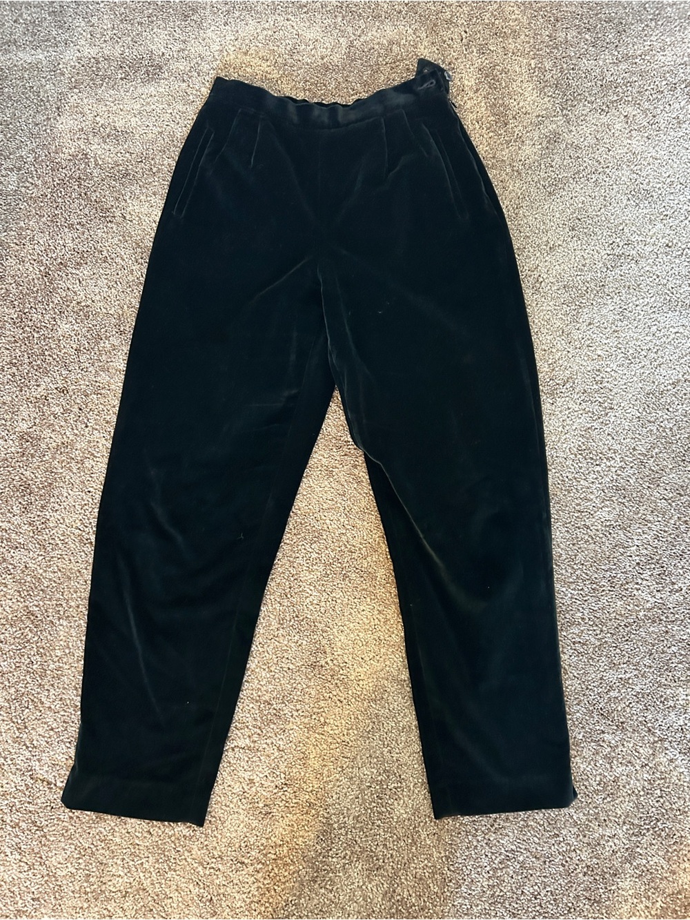 Liz Sport Black Velvet High-Waist Tapered Pants